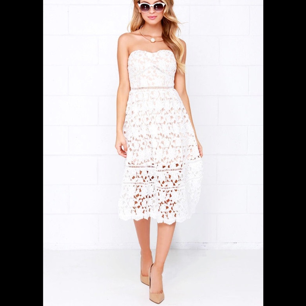 Lulu’s sweetheart white lace nude lined midi dress